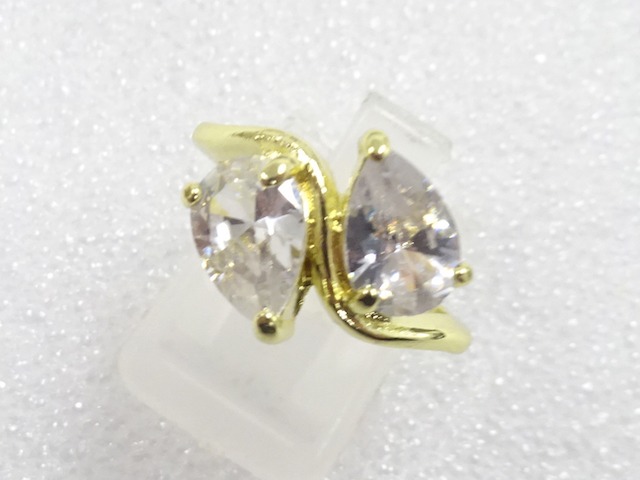 JAPANESE KIMONO / ANTIQUE CRYSTAL RING (SIZE 12)